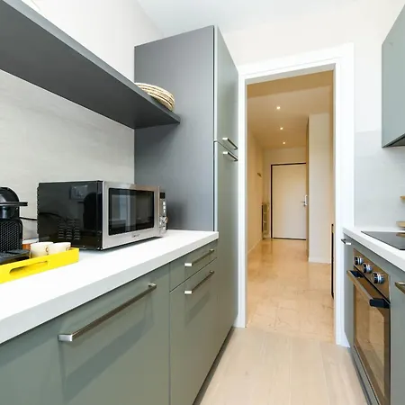 Desenzanoloft Garda Golden Sunrise Official Partner Homes And By Marriott Bonvoy *