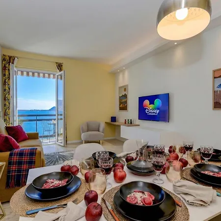 Apartamento Desenzanoloft Garda Golden Sunrise Official Partner Homes And By Marriott Bonvoy